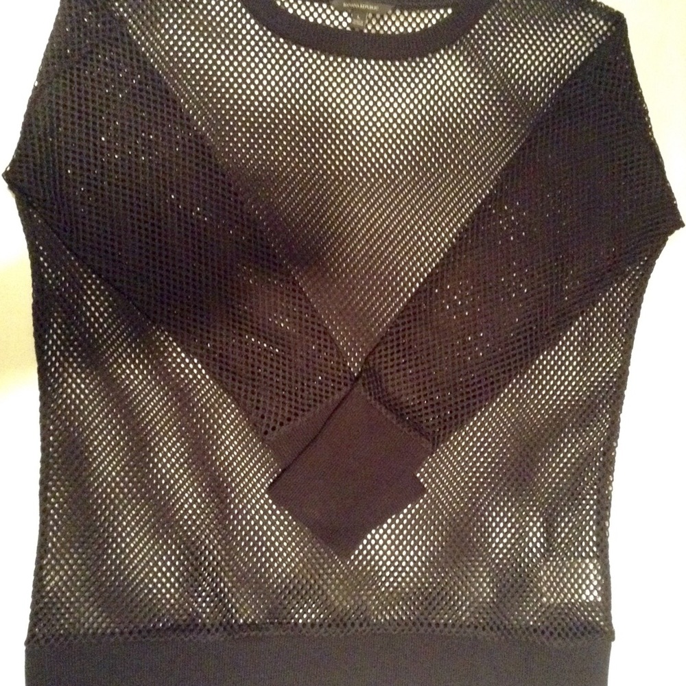 ✨NWOT✨ Black Mesh Banana Republic Top Size:L